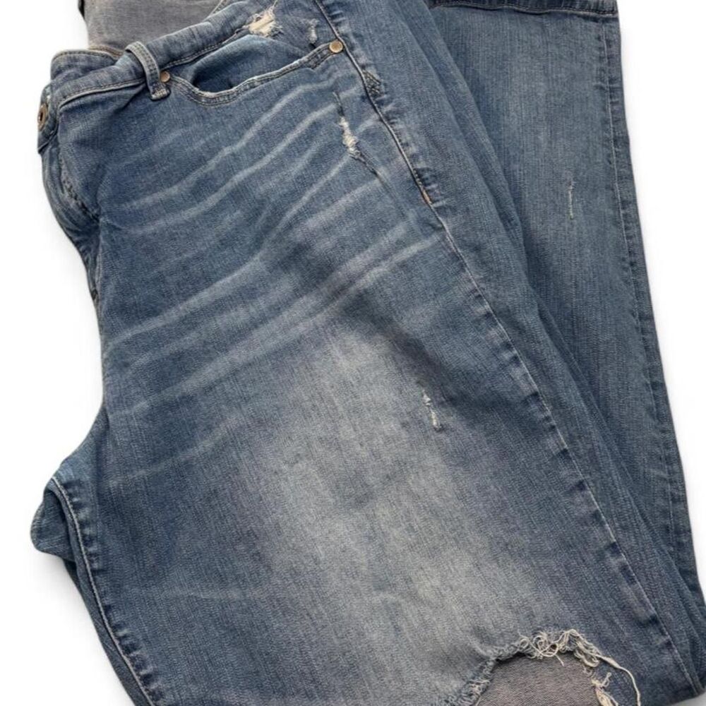 Torrid Boyfriend Straight Jeans 24T